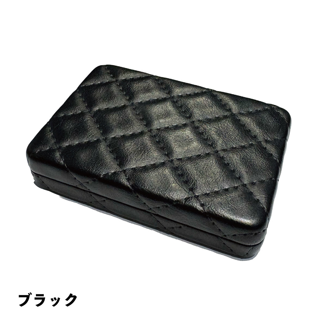 Bon est bon アクセケース キルティング スクエア